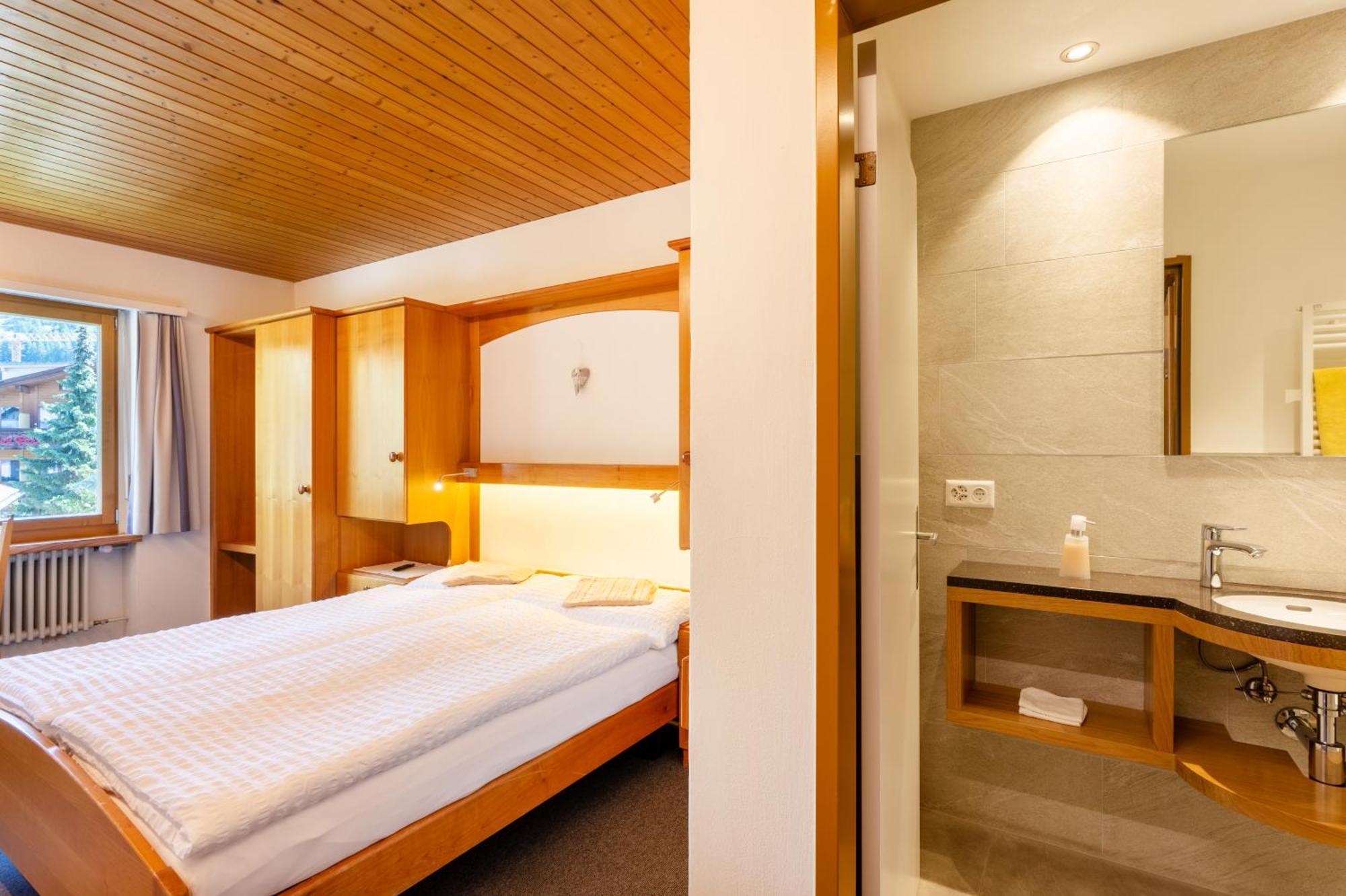 Hotel Parnass Zermatt Kültér fotó