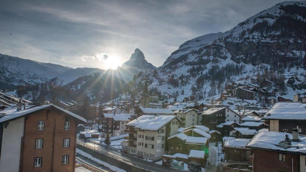 Hotel Parnass Zermatt Kültér fotó